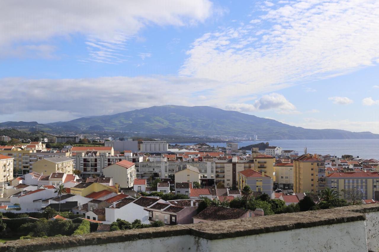 City Center, 200 Meters To Marina, Walk To Everything, Private Yard And Garden Ponta Delgada Eksteriør billede