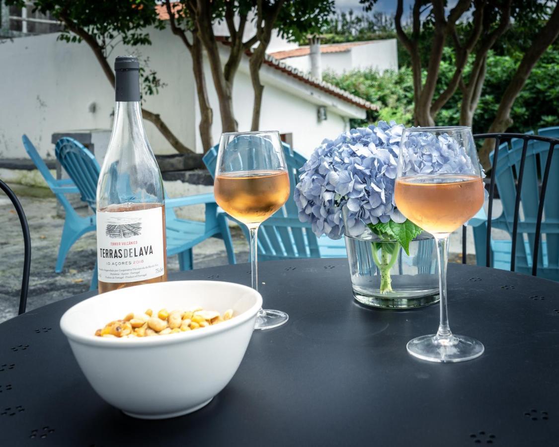 City Center, 200 Meters To Marina, Walk To Everything, Private Yard And Garden Ponta Delgada Eksteriør billede